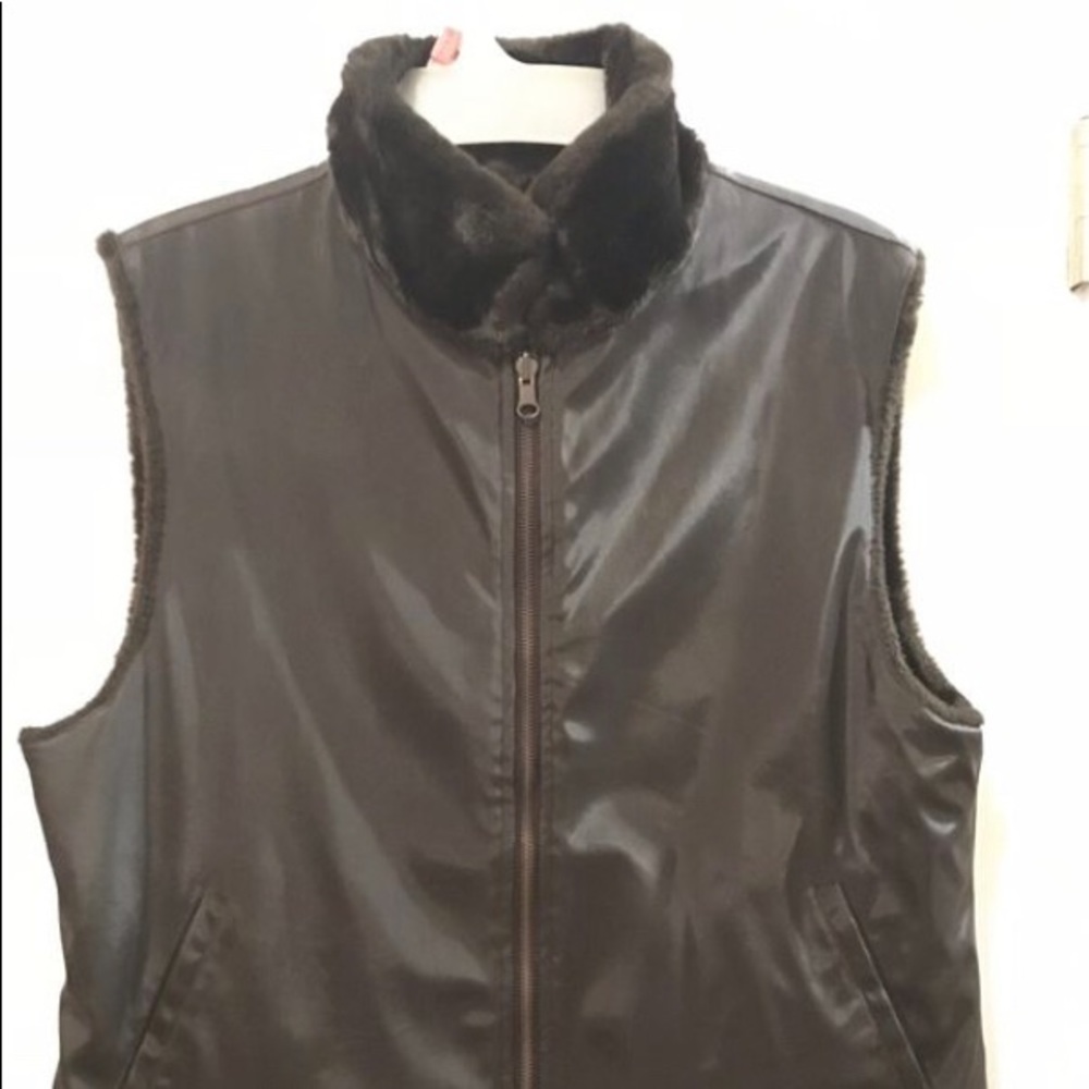 Vest - Picture 2 of 2